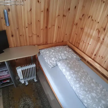 With Heating - Chatka S Vykurovanim *
